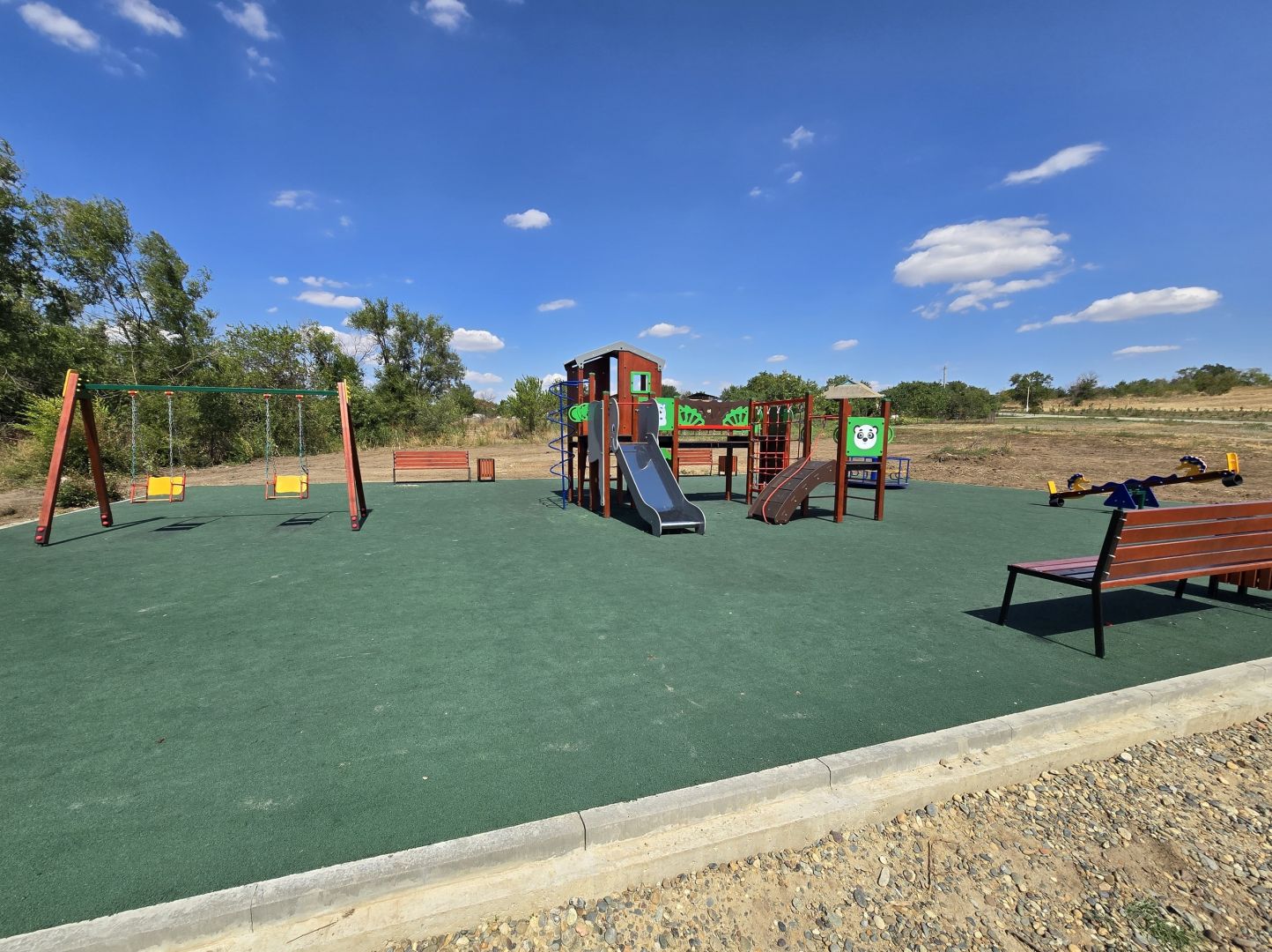 В Ипатовском округе реализовали 14 народных проектов