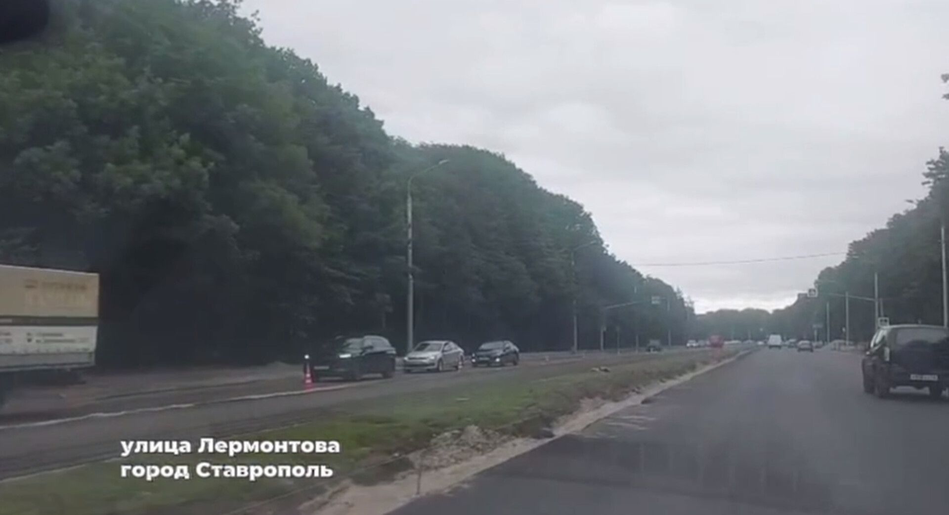 Ремонт дороги затрудняет движение по улице Лермонтова в Ставрополе