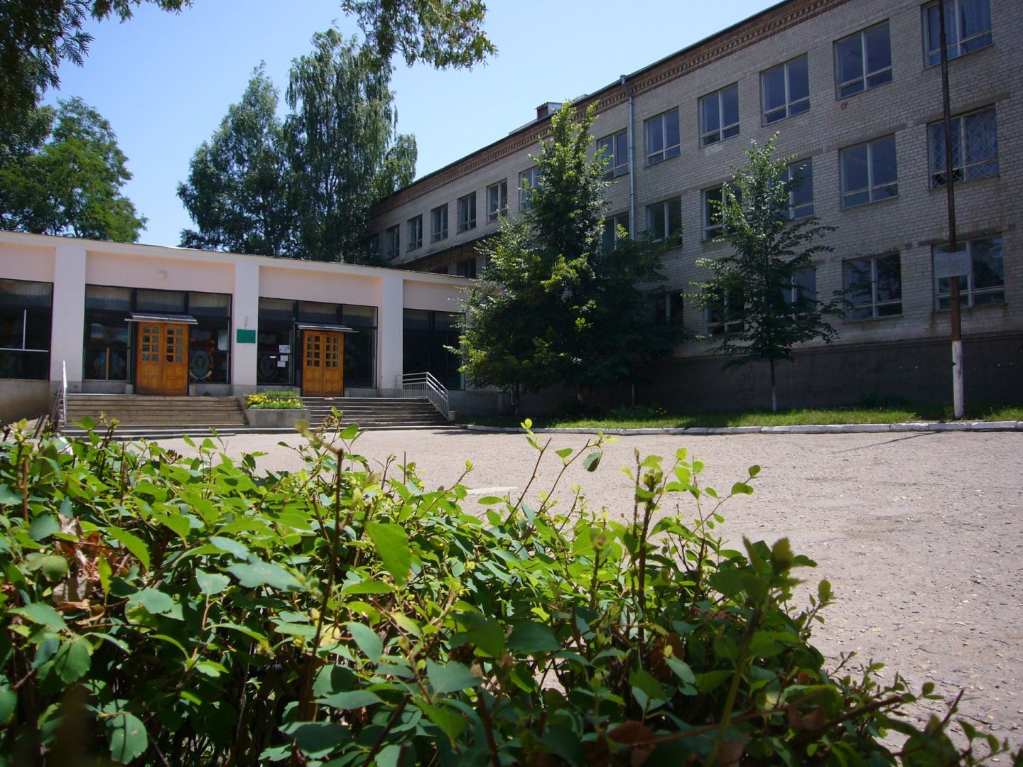 В Кисловодске за 189 млн рублей обновят лицей, не видевший ремонта 57 лет