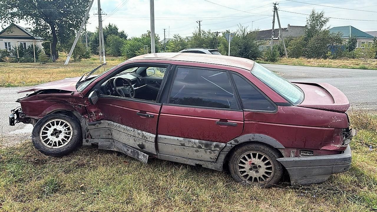 Водитель пострадал в устроенной им аварии в Зеленокумске