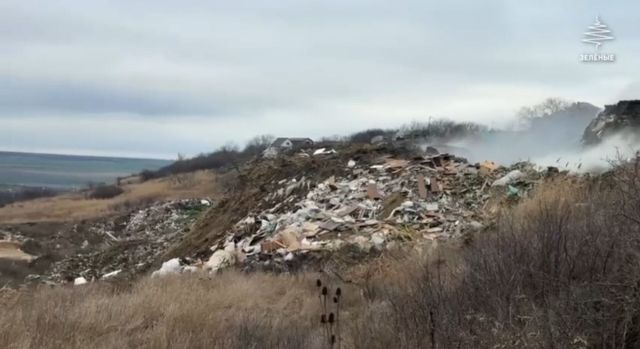 Незаконную свалку обнаружили на окраине Ставрополя