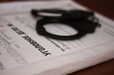 Бывший глава администрации, обвиняемый в получении взятки, предстанет перед судом Бывший глава администрации, обвиняемый в получении взятки, предстанет перед судом