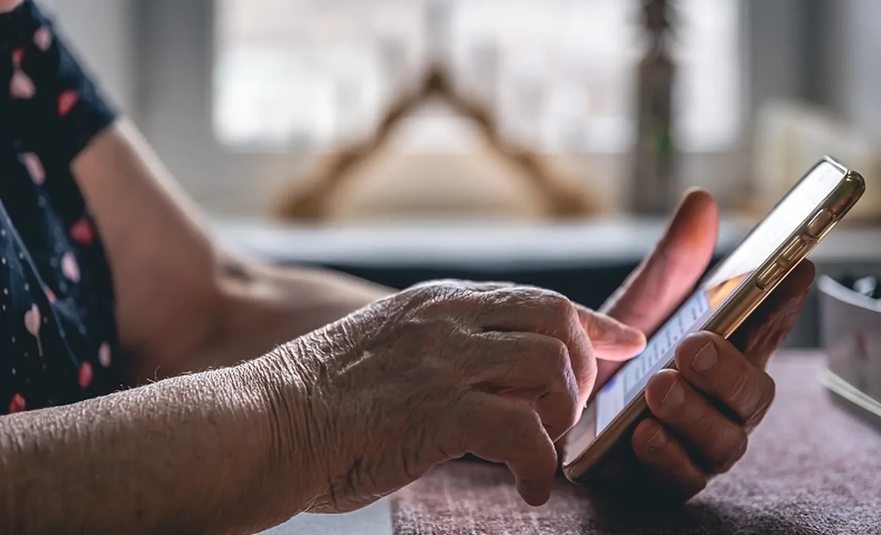 QR-код пенсионера поможет жителям Ставрополья оформить проезд или получить скидку