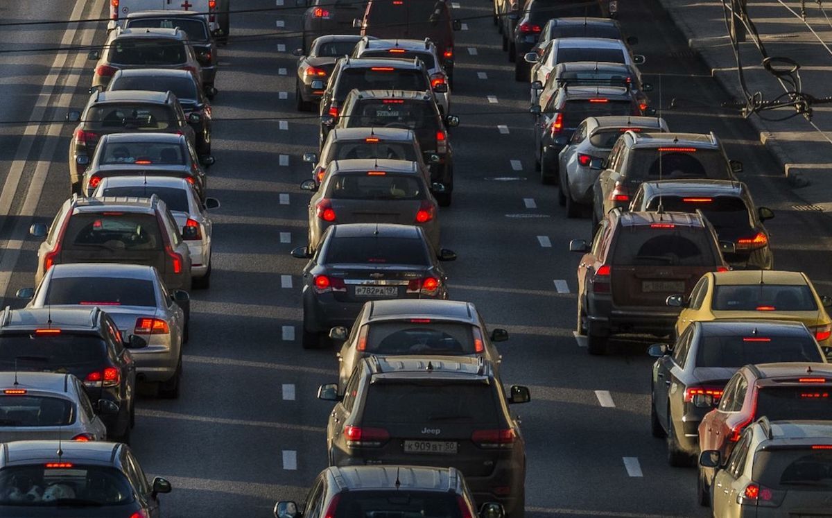 Девятибалльные пробки сковали Ставрополь вечером 6 сентября