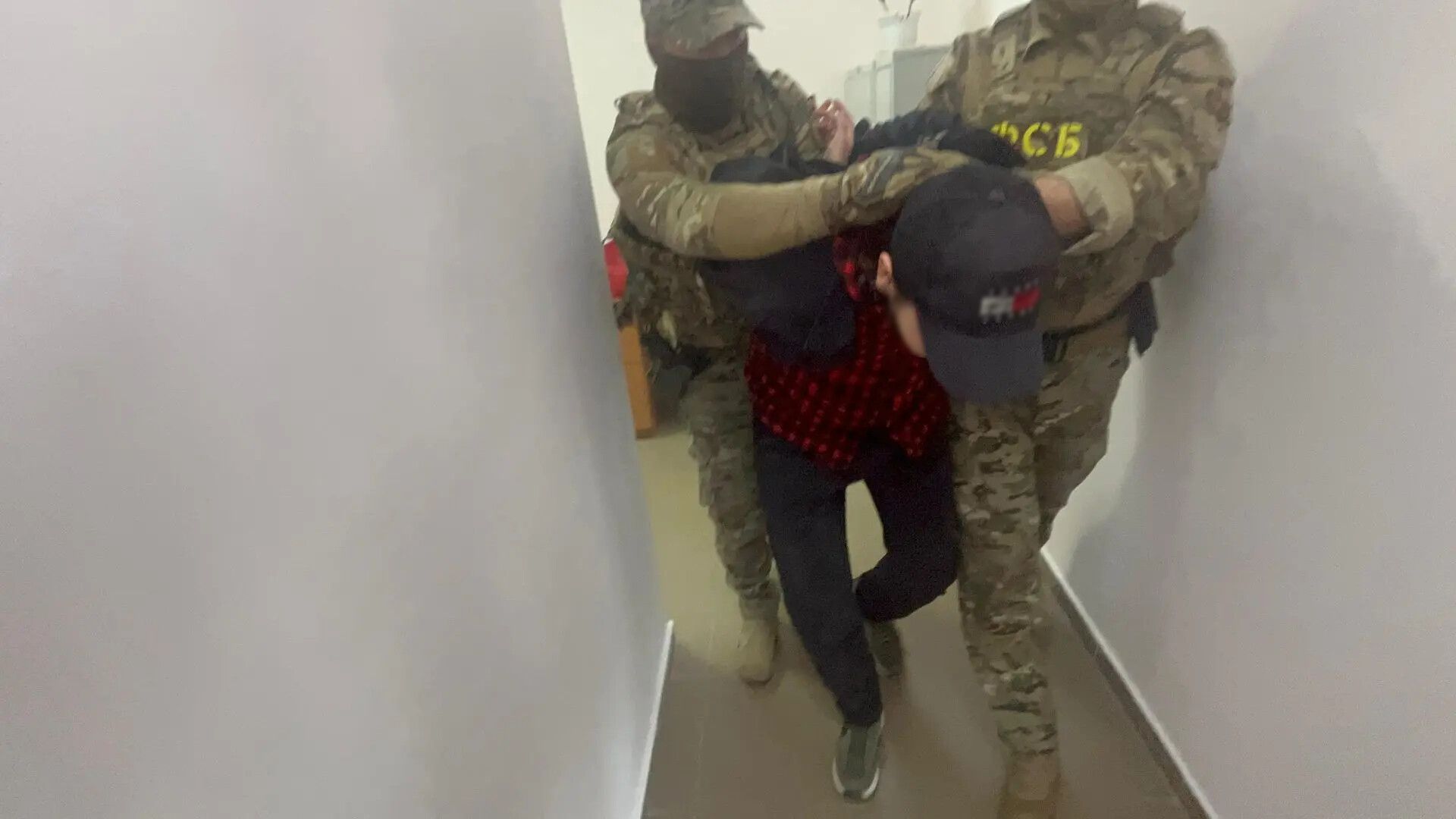 На Ставрополье задержали иностранца за склонение к терроризму