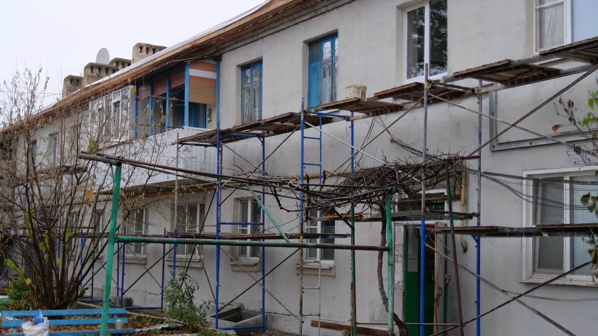 В Кочубеевском округе в программу капремонта попали 12 многоквартирных домов