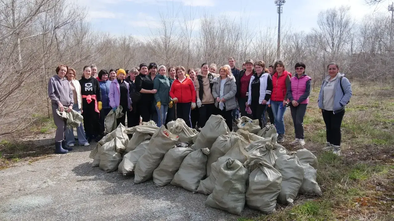 Более 45 тонн мусора собрали на субботниках в Кочубеевском округе