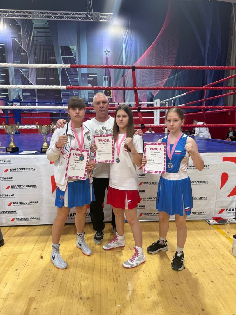 Юные боксёры ставропольского клуба «СССР» взяли три медали на международном турнире