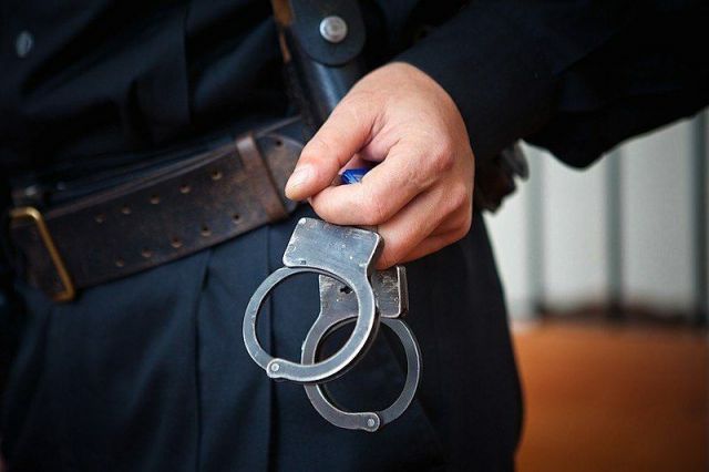 В Ставрополе в отношении судебного пристава возбудили уголовное дело В Ставрополе в отношении судебного пристава возбудили уголовное дело