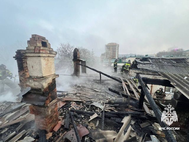 Власти Ставрополья при необходимости помогут восстановить сгоревший в центре Ставрополя дом