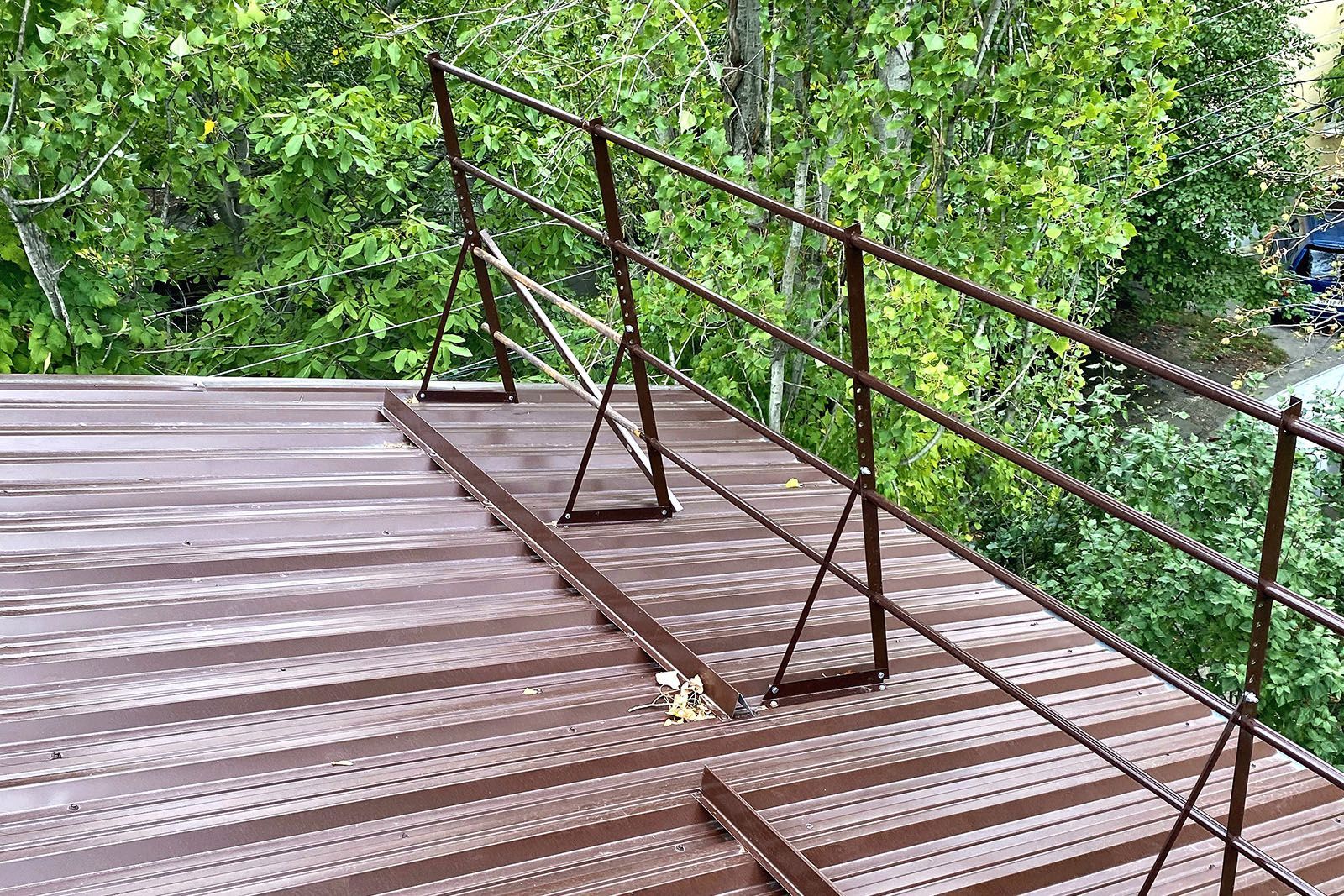 В Ставрополе отремонтировали крыши двух двухэтажек