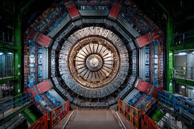 Почему российские физики не нашли доказательств существования параллельных вселенных