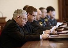 Председатель комитета безопасности СК встретился с командующим ВДВ Председатель комитета безопасности СК встретился с командующим ВДВ