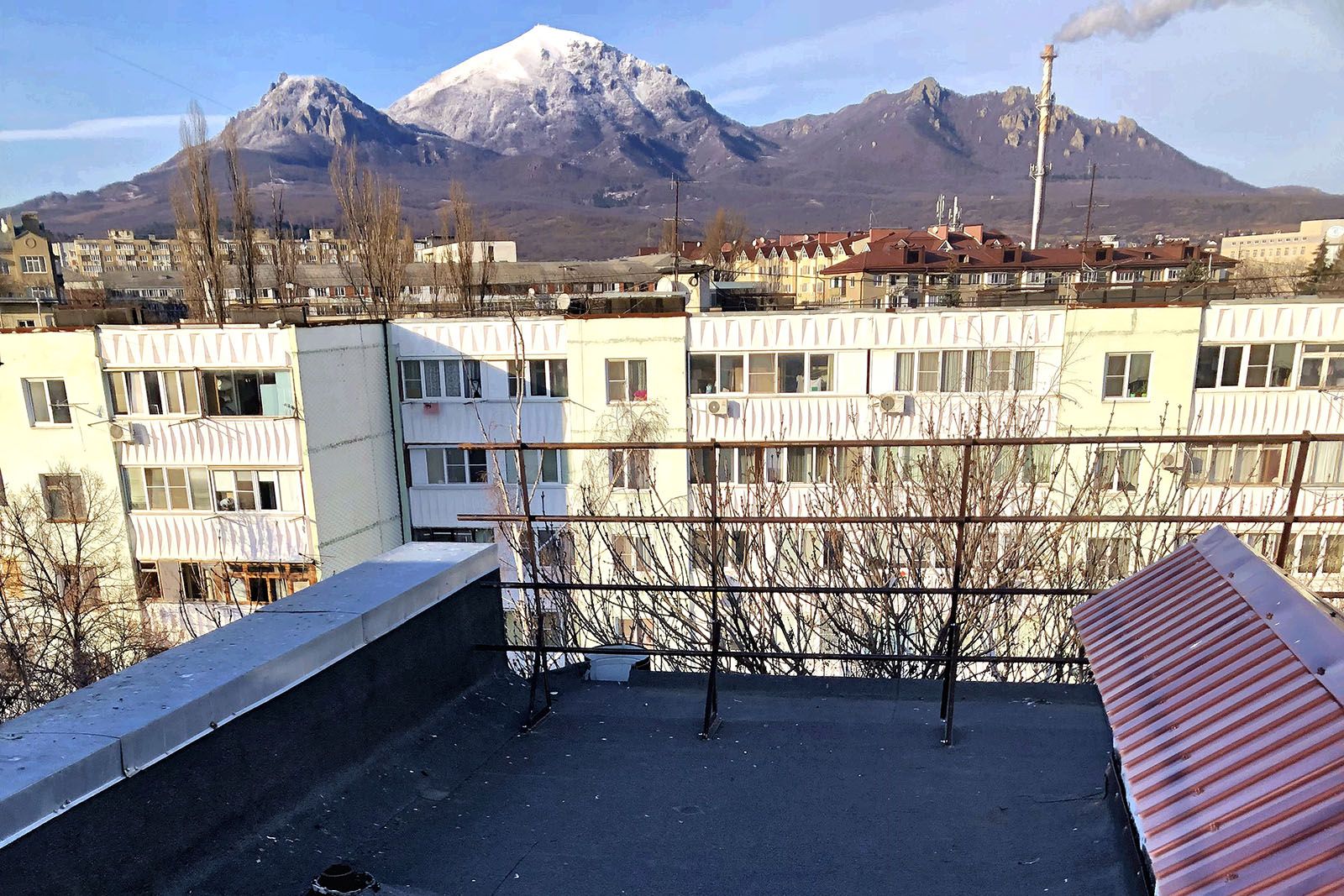 В Пятигорске отремонтировали крыши двух пятиэтажек