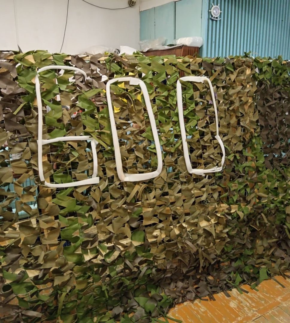 Ипатовские волонтеры сплели 600 масксетей для российских военных