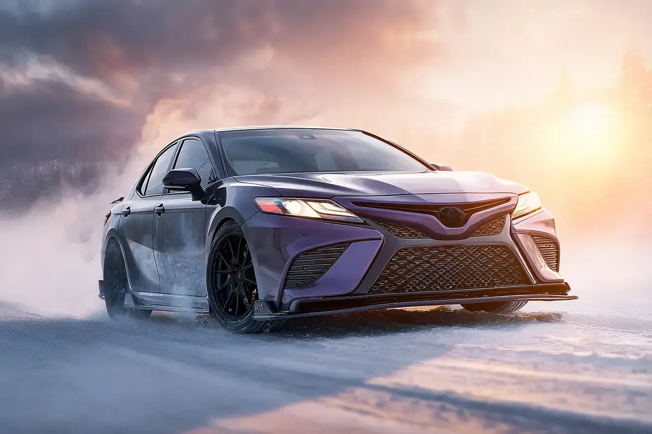 Почему миллионеры покупают Toyota Camry 2022 года, а не новую: правило «3 лет и 40%» — объясняю на цифрах