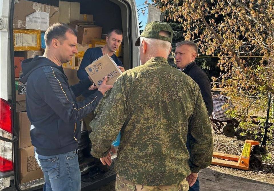 Около 2 тонн гумпомощи доставили в зону спецоперации из Ставропольского края
