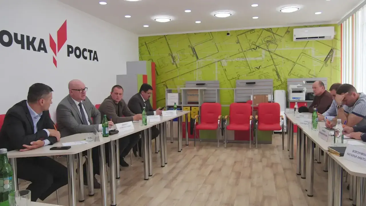 В Кочубеевском округе создадут базу для подготовки рабочих для села