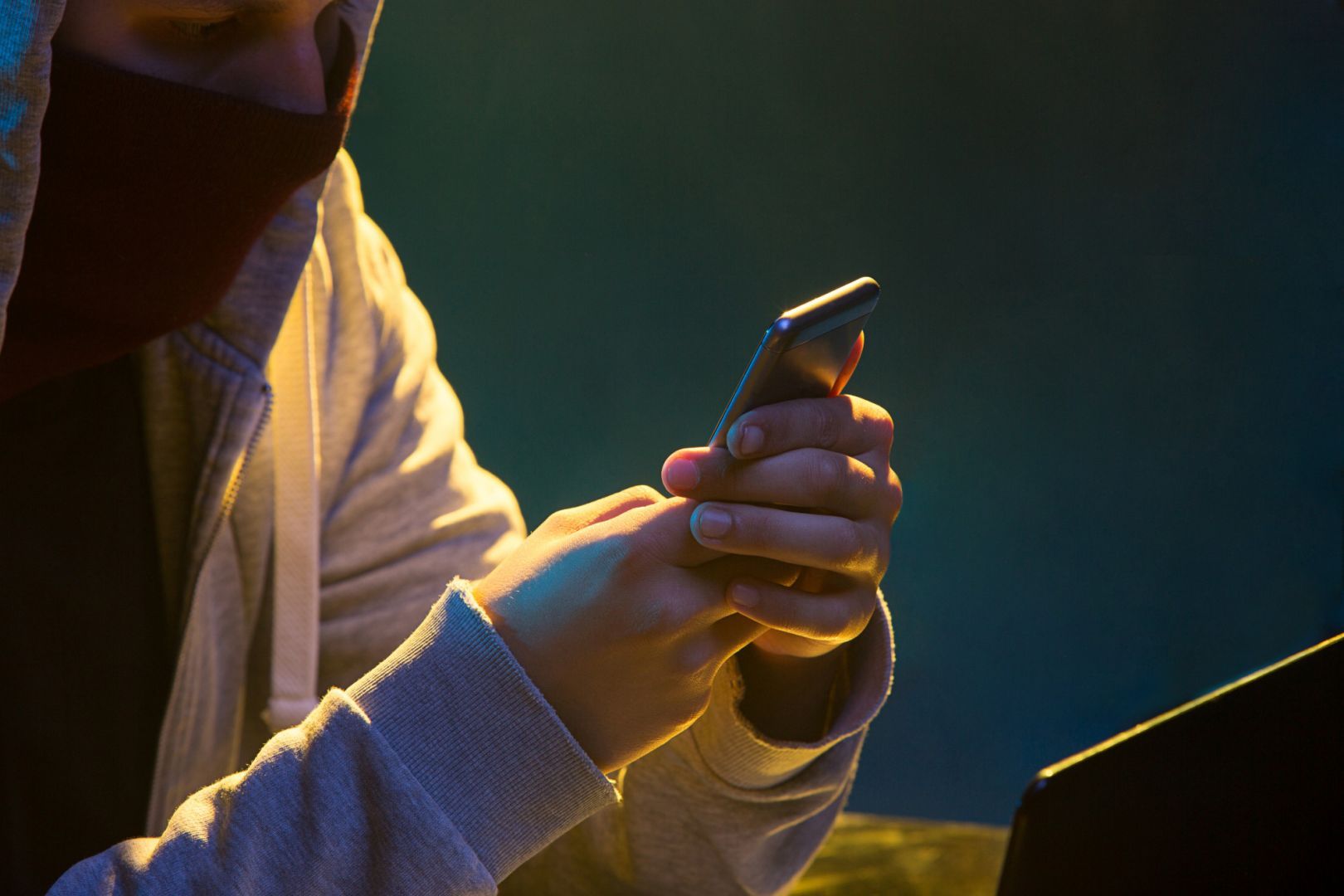 Мошенники используют новую схему доступа к «Госуслугам» под видом сотрудников регоператора ЖКХ