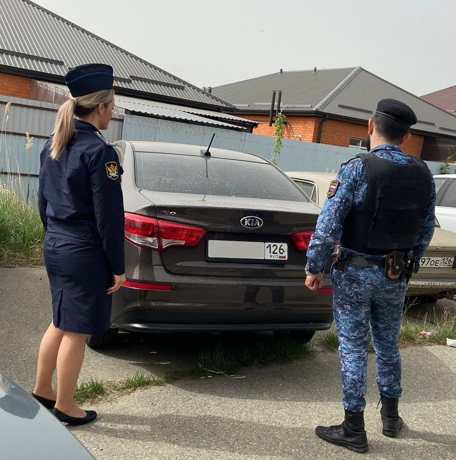 На Ставрополье у алиментщика арестовали Kia