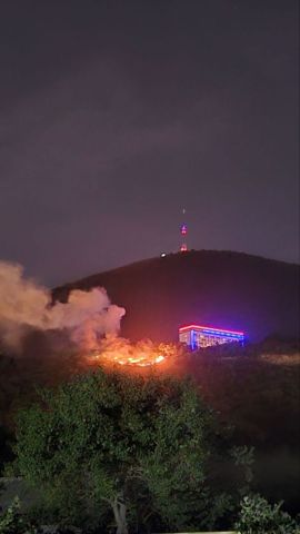 Крупный пожар тушат в Пятигорске