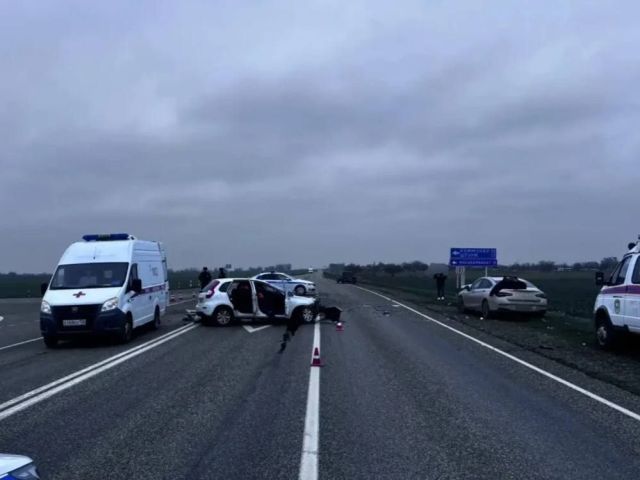 Женщина погибла, ребёнок пострадал: страшное ДТП случилось на ставропольской трассе