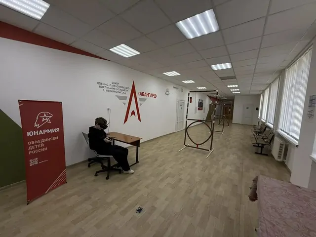 Новый тренажёрный комплекс для операторов БПЛА начал работу в спеццентре Невинномысска