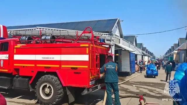На КМВ нашли нарушения на рынке, где произошел крупный пожар