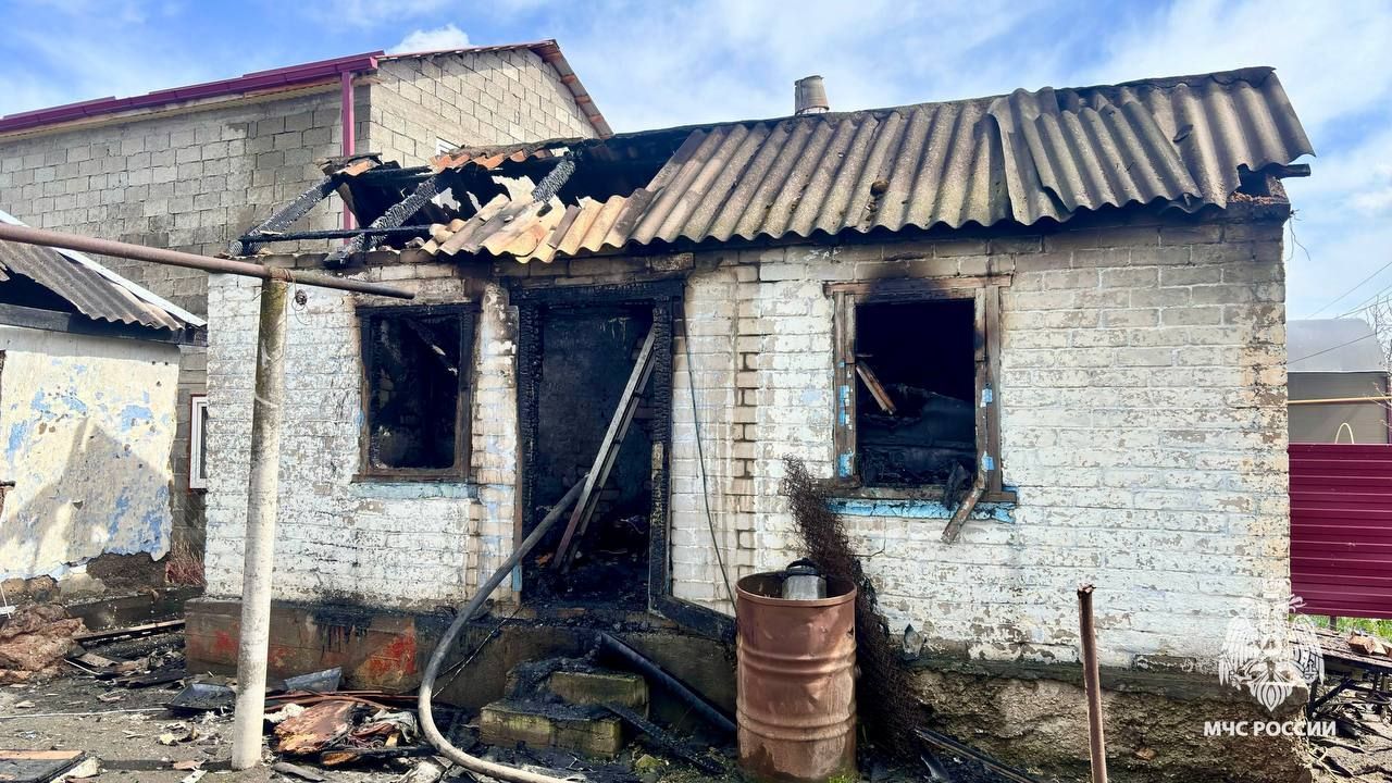 Замыкание телевизора чуть не спалило жилой дом