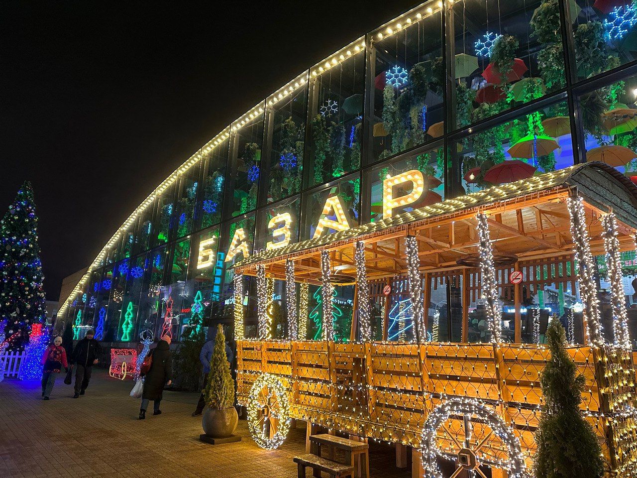 В Ставрополе стартовал конкурс на лучшее новогоднее оформление заведений