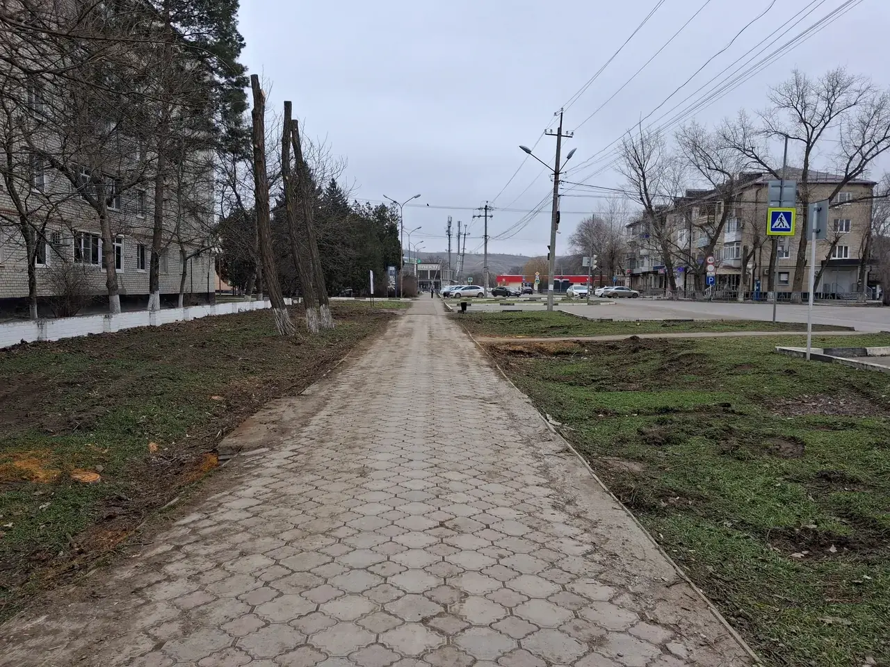 Улицу в центре Зеленокумска благоустроят за 45 млн рублей