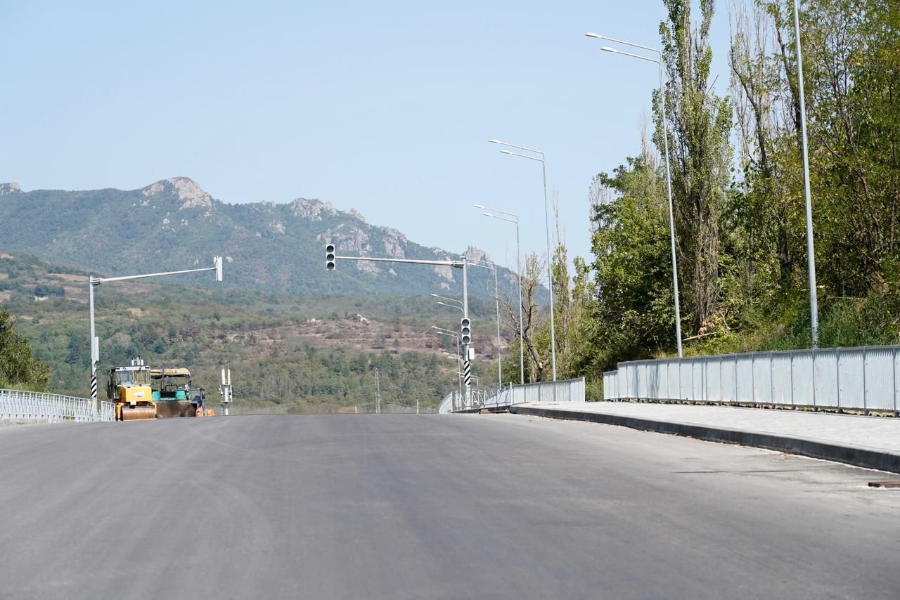 Губернатор проверил ход благоустройства Пятигорска и реконструкции Бештаугорского шоссе