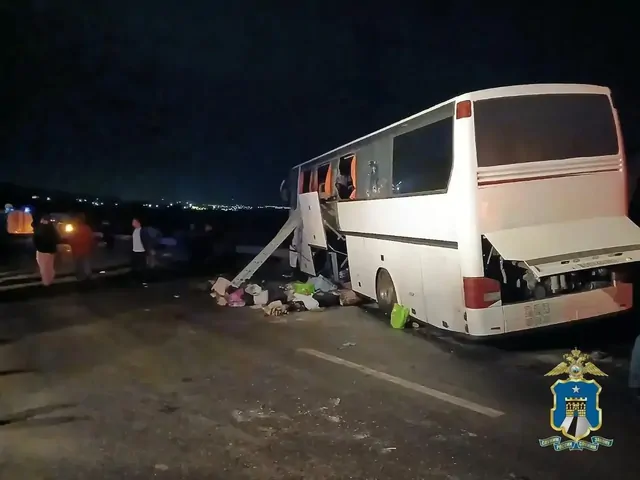 Второе уголовное дело возбудили по факту аварии с рейсовым автобусом на Ставрополье