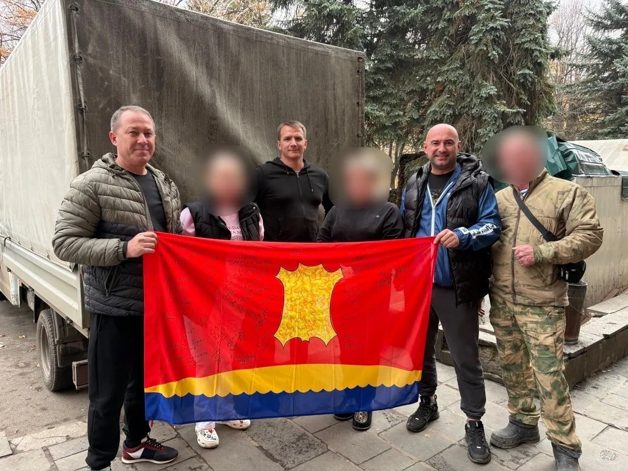 Более 20 тонн гуманитарной помощи доставили бойцам СВО из округа Ставрополья