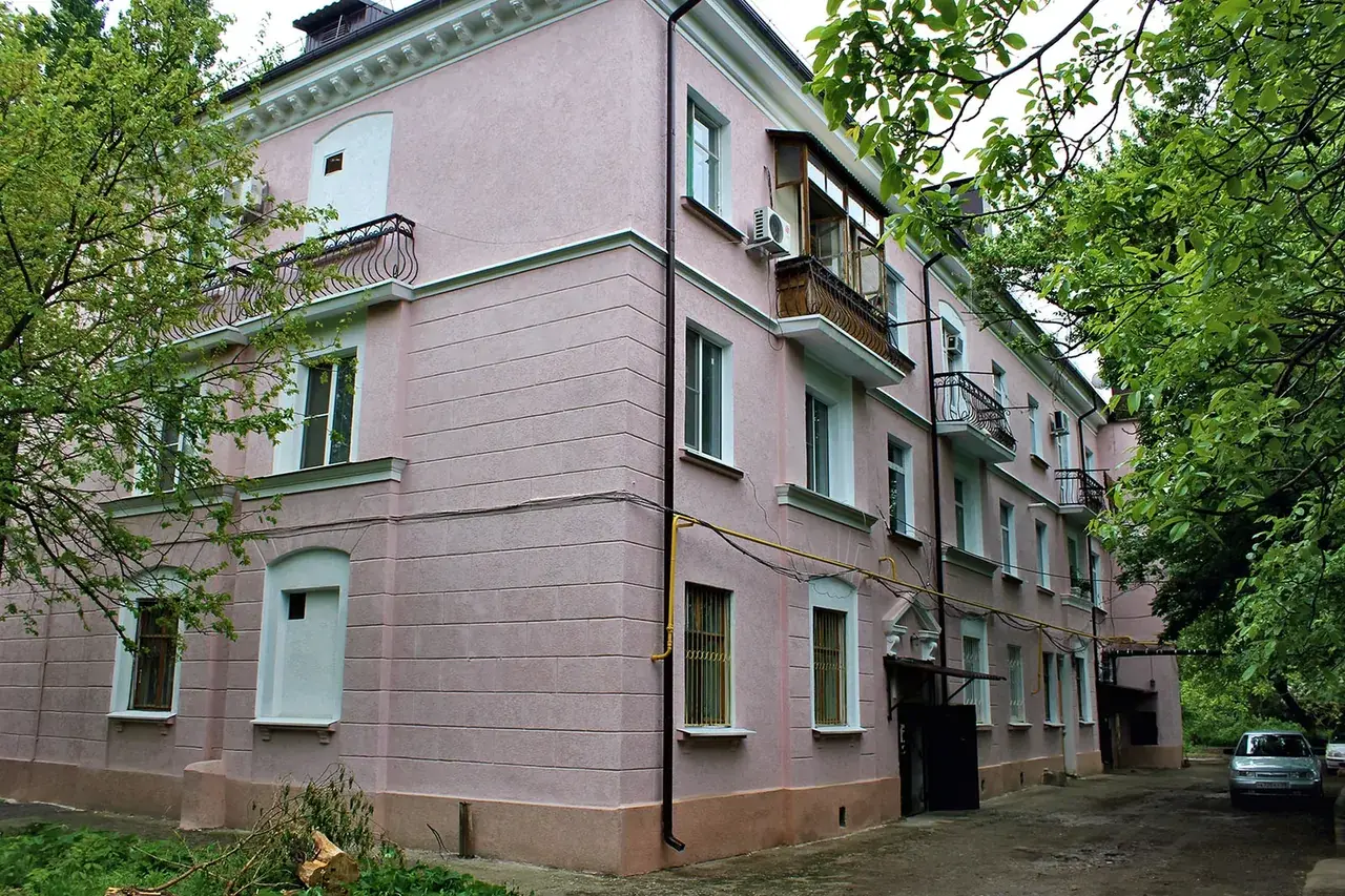 В Минераловодском округе нашли подрядчика для ремонта семи многоквартирных домов