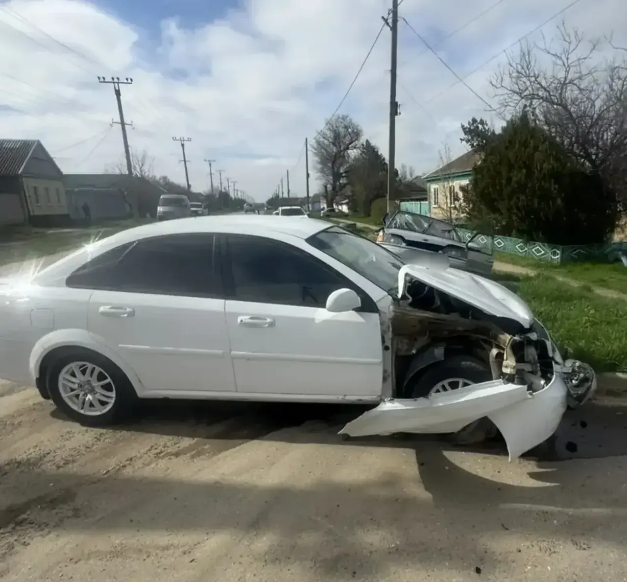В Арзгире две легковушки не поделили перекресток