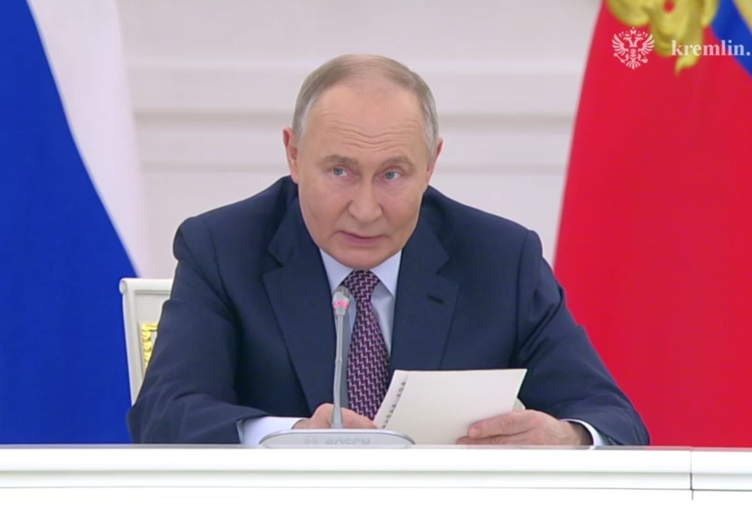 Владимир Путин ужесточил наказание за дискредитацию армии и призывы к санкциям против России