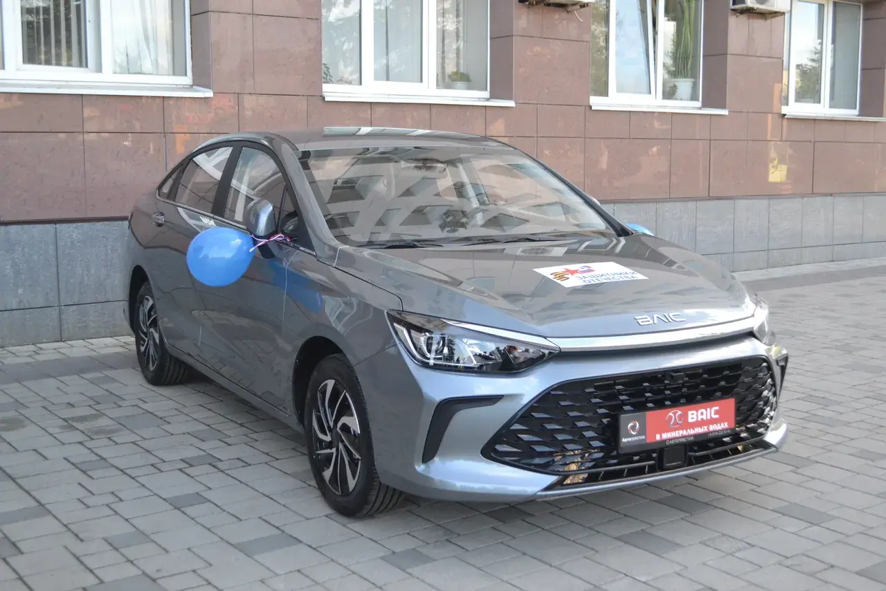 Ветеран СВО из Георгиевского округа получил специализированный автомобиль