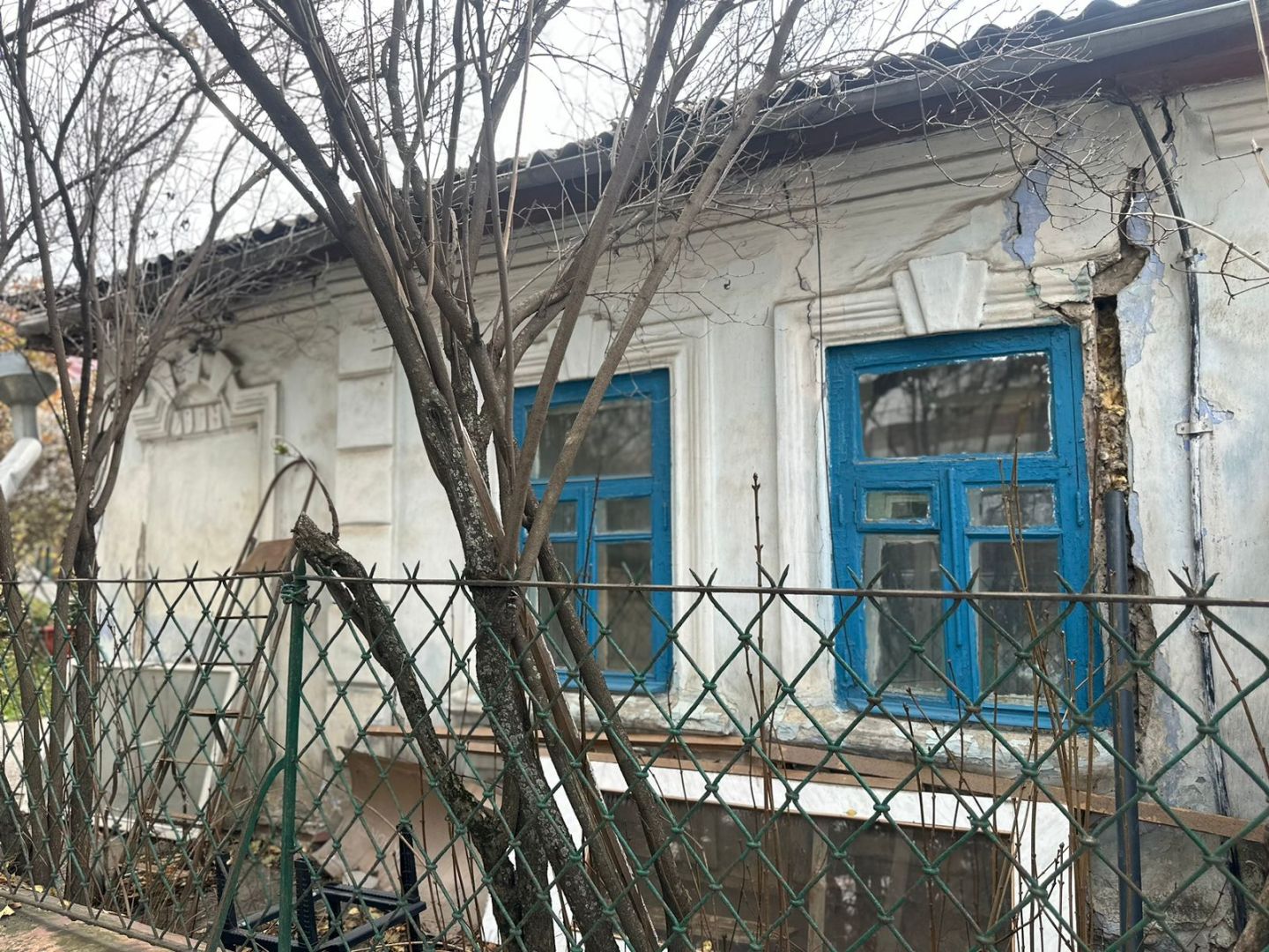 Власти Кисловодска потратят 10,4 млн рублей на снос аварийных объектов