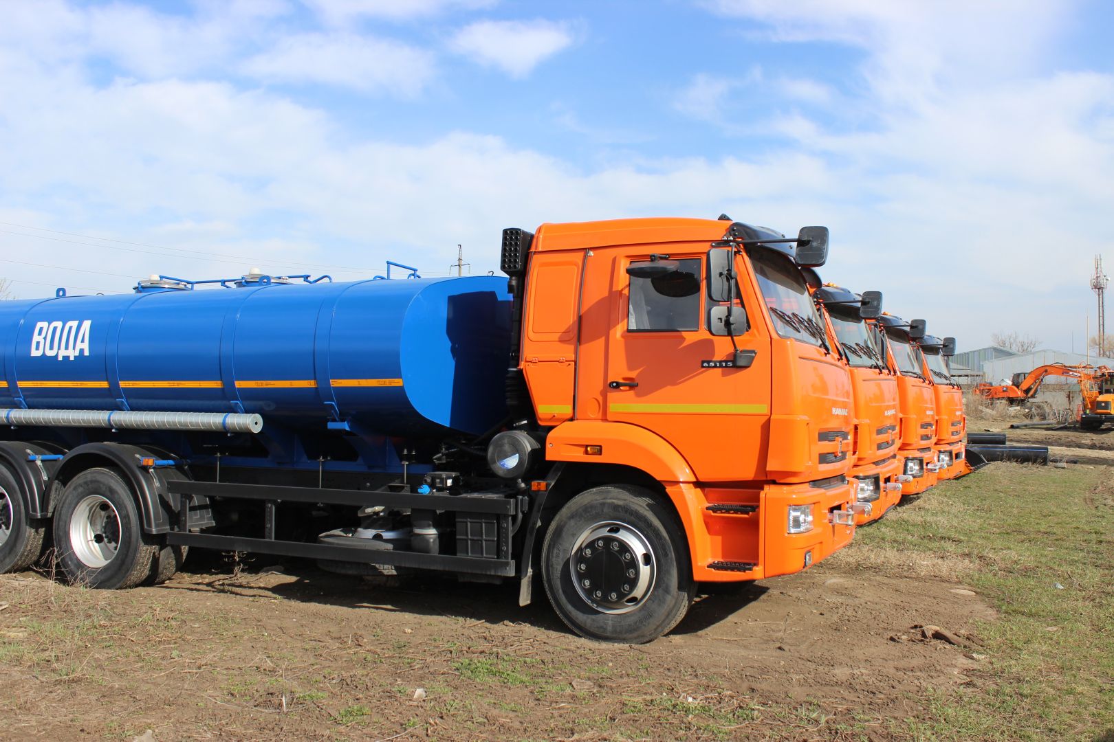 За 6 лет краевой водоканал получил 200 единиц спецтехники