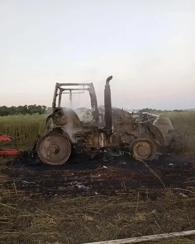 Трактор сгорел в Шпаковском округе