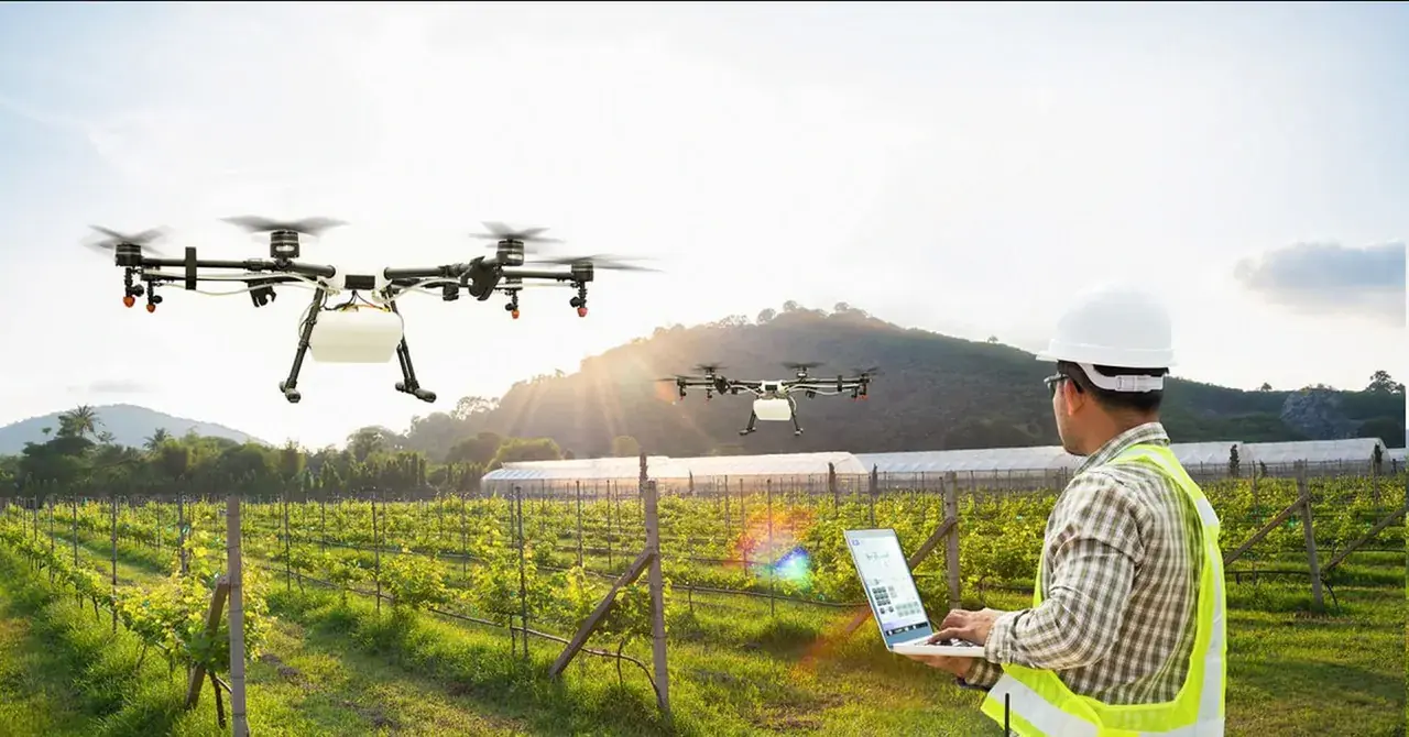 Мониторинг БПЛА: как обнаруживают дроны, анализируют их сигналы и какие устройства для этого используют