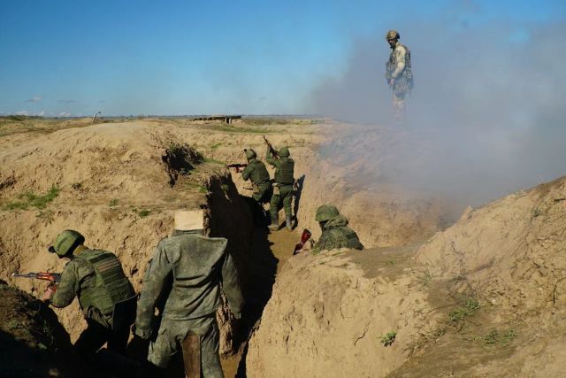 На Ставрополье военные изучают тактику боя в украинских окопах