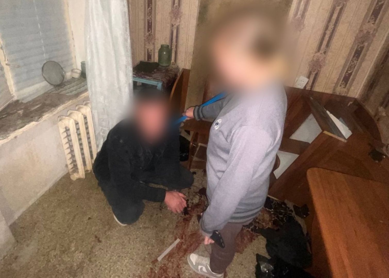 В Зеленокумске женщина зарезала знакомого во время застолья