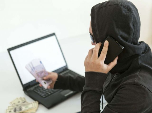 За последние сутки жители Ставрополья отдали мошенникам почти 4 миллиона рублей За последние сутки жители Ставрополья отдали мошенникам почти 4 миллиона рублей