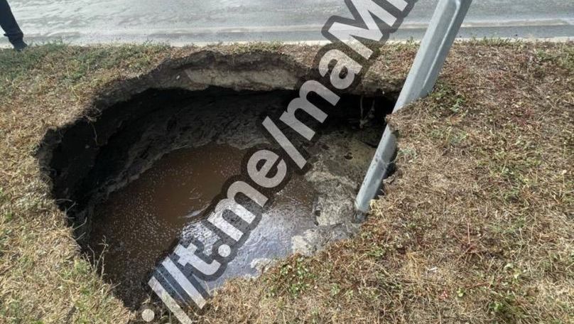 Из-за обрушения канализационного коллектора в Невинномысске ввели режим повышенной готовности