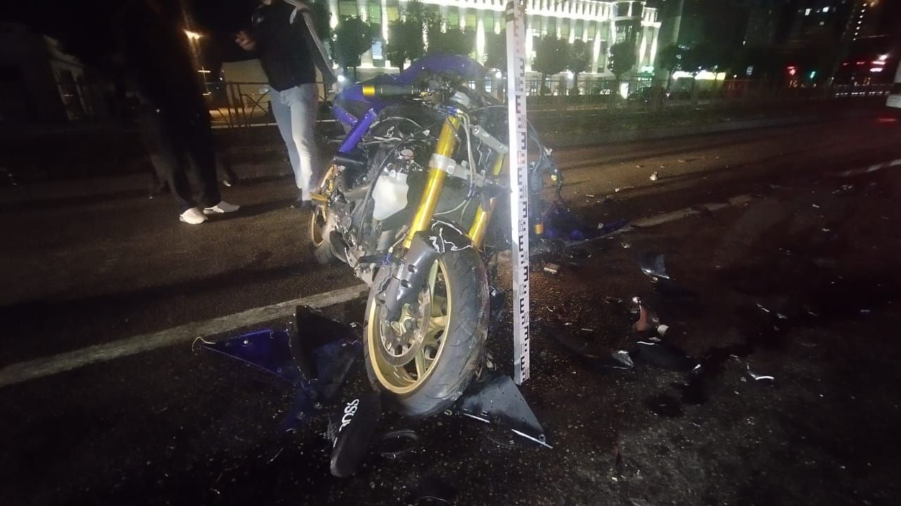 Мотоциклист погиб после столкновения с маршруткой в Ставрополе