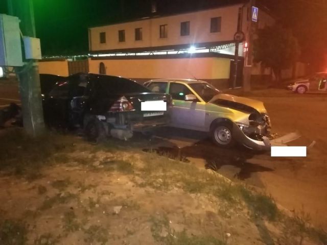 В Ставрополе в ДТП пострадали три человека, в том числе 2-летняя девочка В Ставрополе в ДТП пострадали три человека, в том числе 2-летняя девочка