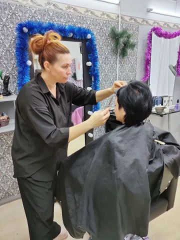 Жительница Ставрополья открыла парикмахерскую благодаря соцконтракту