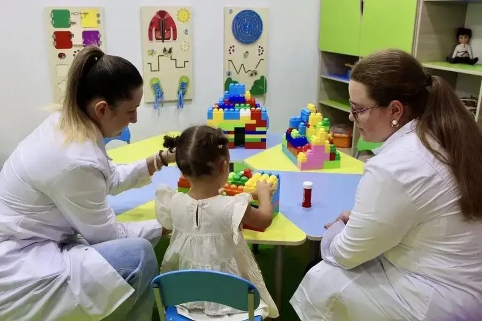 Молодые родители-студенты почти 600 раз воспользовались комнатами матери и ребенка на Ставрополье